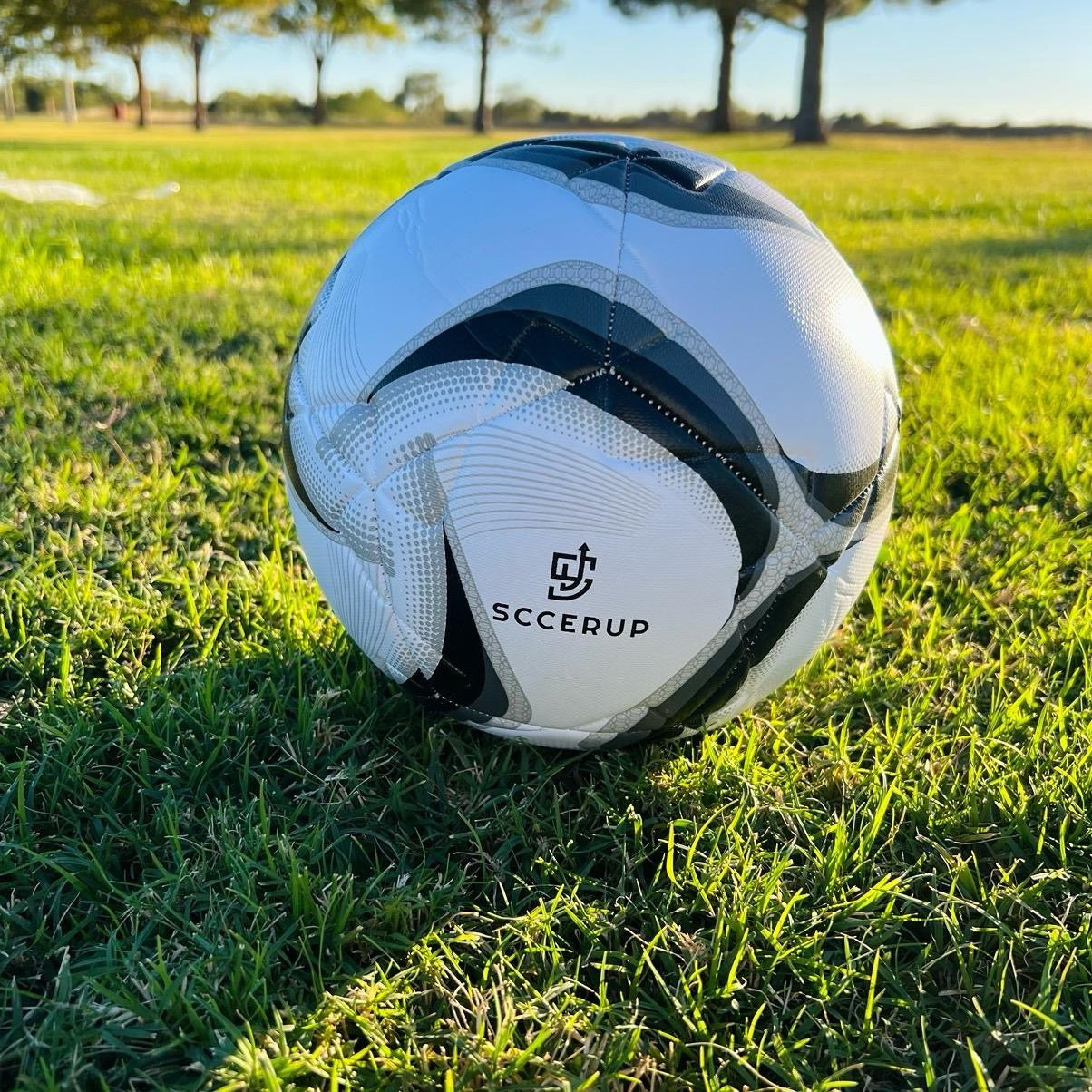 SccerUp Soccer Ball with Pump, Bag & Net (3-4 Day USA Shipping)