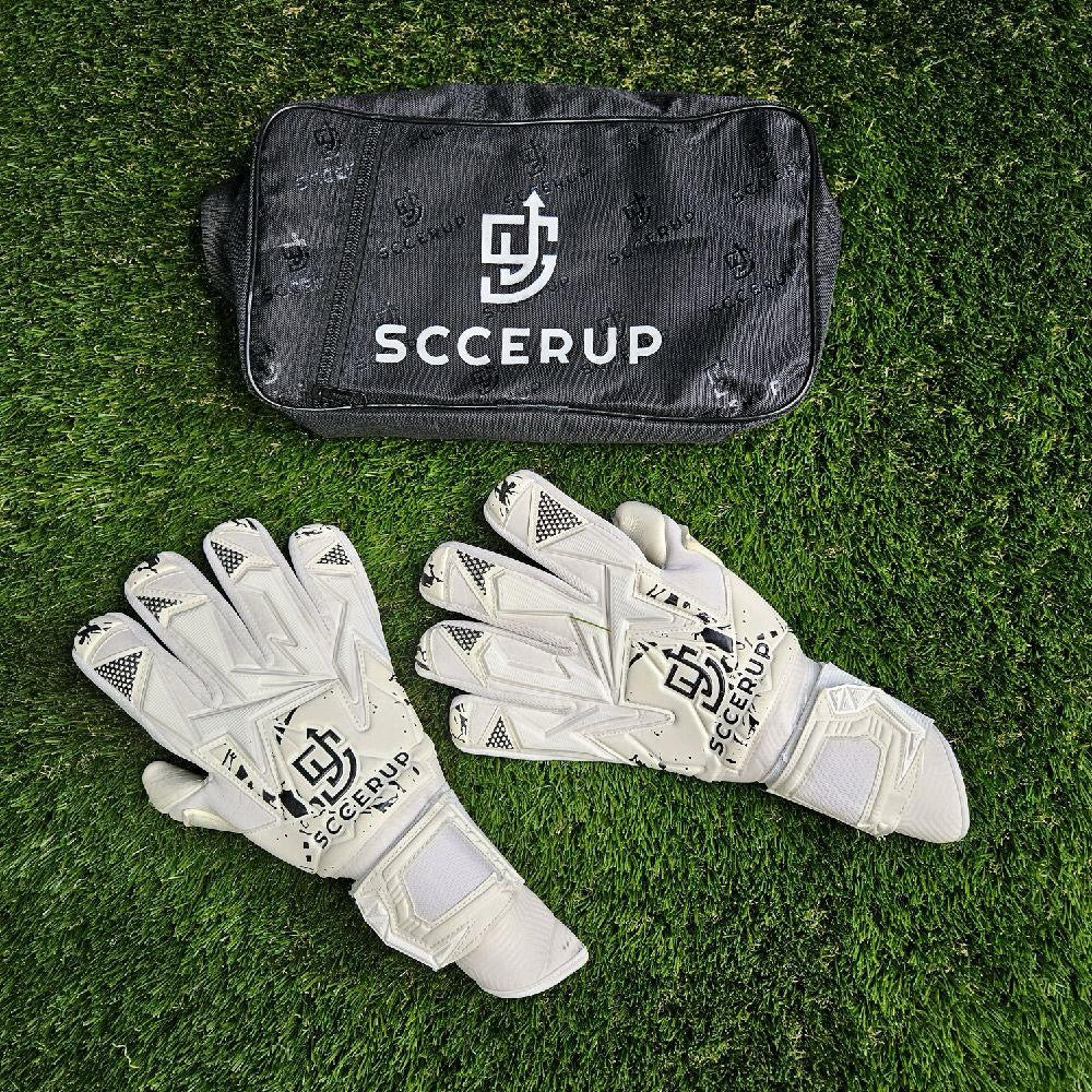 SccerUp Goalkeeper Gloves with Carry Bag